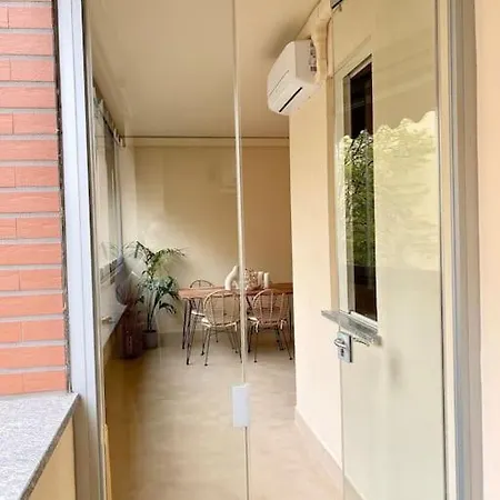 Apartment - Metropolitana Primaticcio M1 Milan