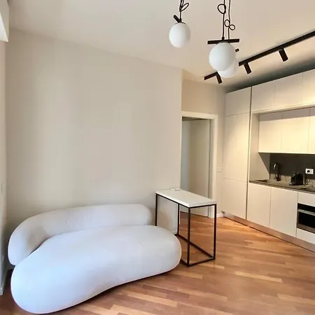 Apartment - Metropolitana Primaticcio M1 *