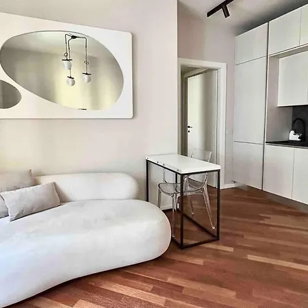 - Metropolitana Primaticcio M1 Apartment *
